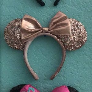 Authentic Rose Gold Minnie Mouse Ears